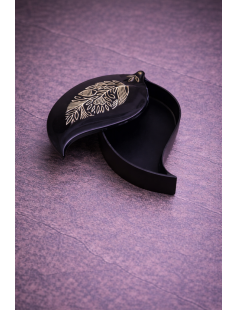 Handcrafted Bidri Mango Box 861