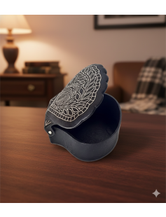 Mini Handcrafted Bidri Box – Pure Silver Wire Inlay 878